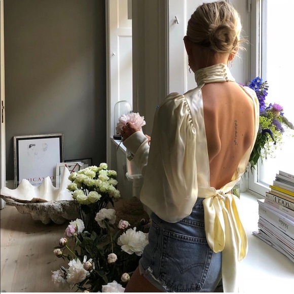Reformation Tops - Worn once Magda BUTRYM tie back silk blouse